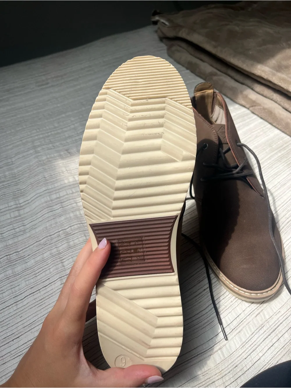 Hawker Rye versatile brown
